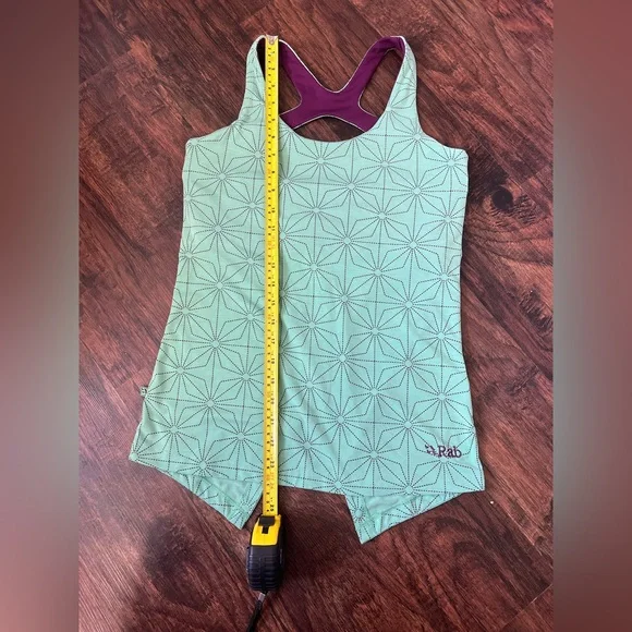 Rab Trance Tank Green Purple Geometric Womens Size 10 Athleisure Workout Preppy - Picture 6 of 10